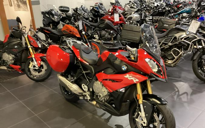 2016 BMW S 1000 XR