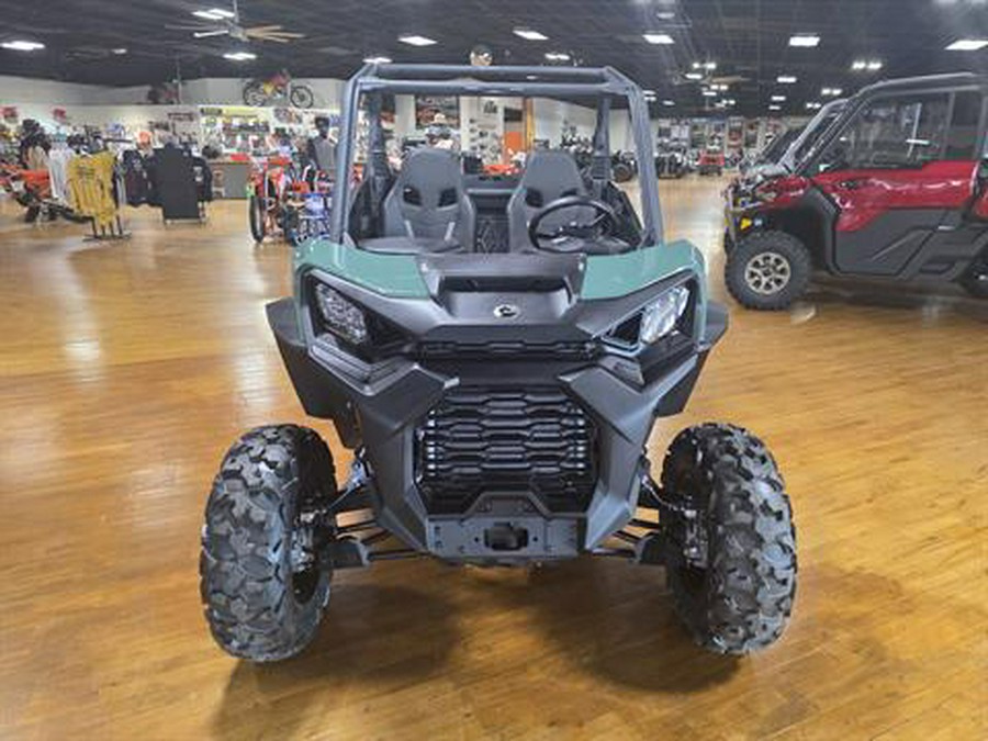 2025 Can-Am Commander DPS 700