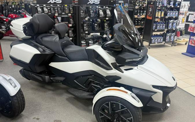 2026 Can-Am Spyder RT Sea-To-Sky