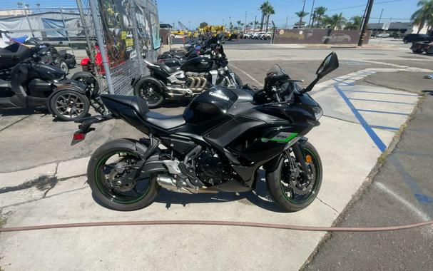 2025 Kawasaki NINJA 650