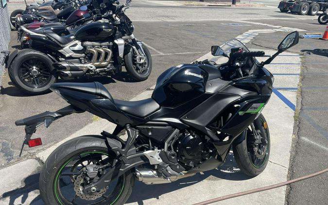 2025 Kawasaki NINJA 650