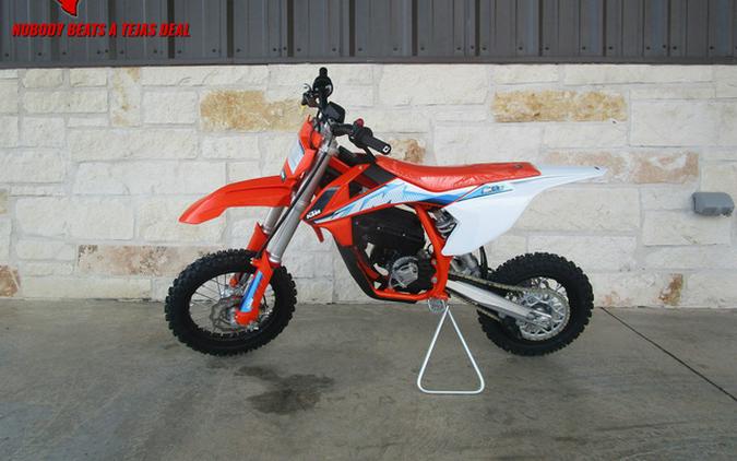 2024 KTM SX-E 5