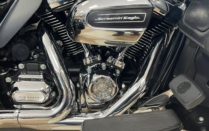 2019 Harley-Davidson Tri Glide Ultra Vivid Black