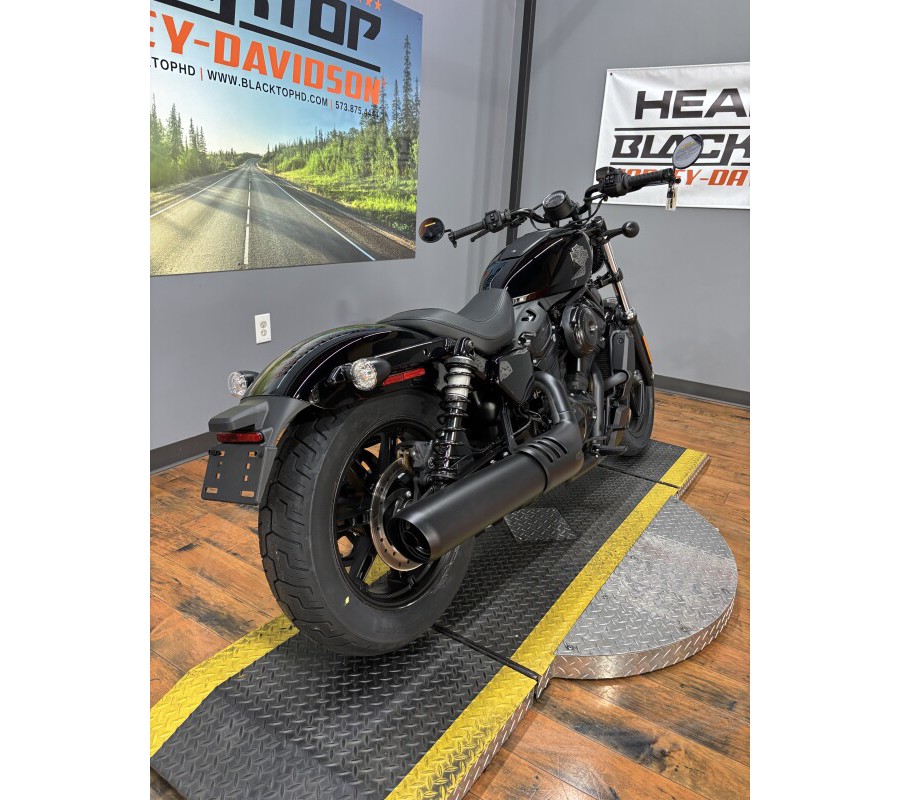 2025 Harley-Davidson® Nightster™ VIVID BLACK