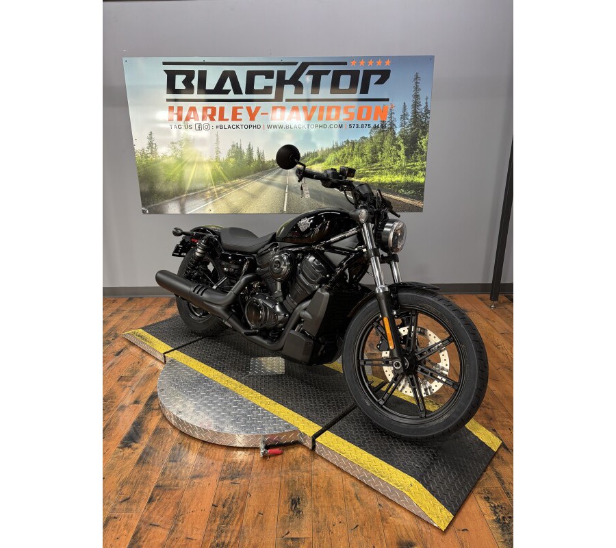 2025 Harley-Davidson® Nightster™ VIVID BLACK