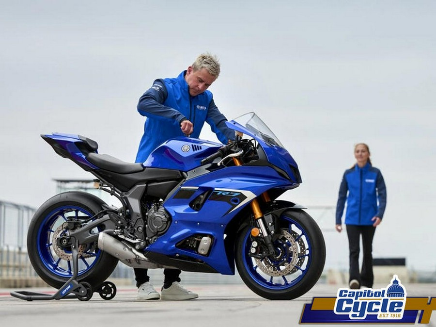 2025 Yamaha YZF-R7