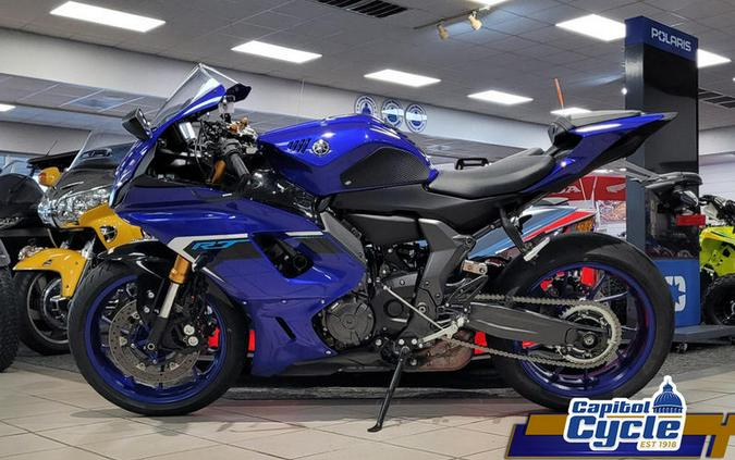 2025 Yamaha YZF-R7
