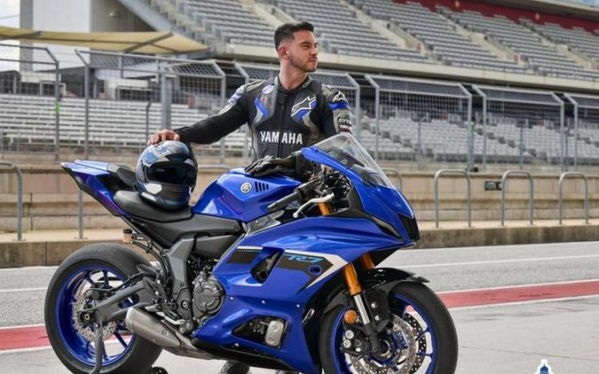 2025 Yamaha YZF-R7