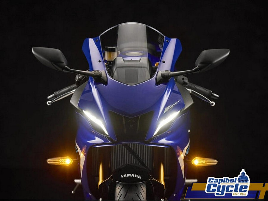 2025 Yamaha YZF-R7