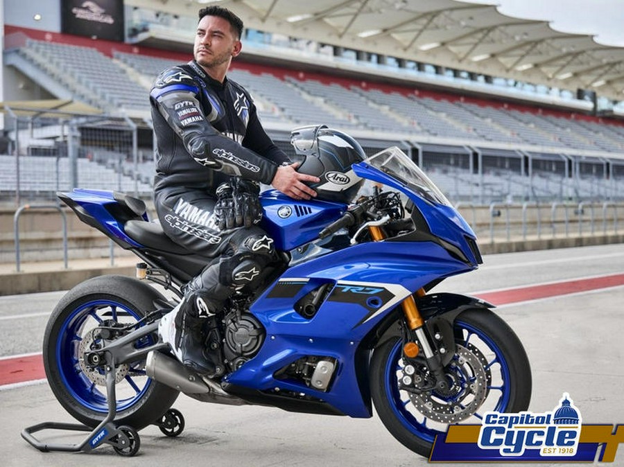 2025 Yamaha YZF-R7