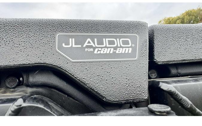 2025 Can-Am Defender Max Limited Cab HD10