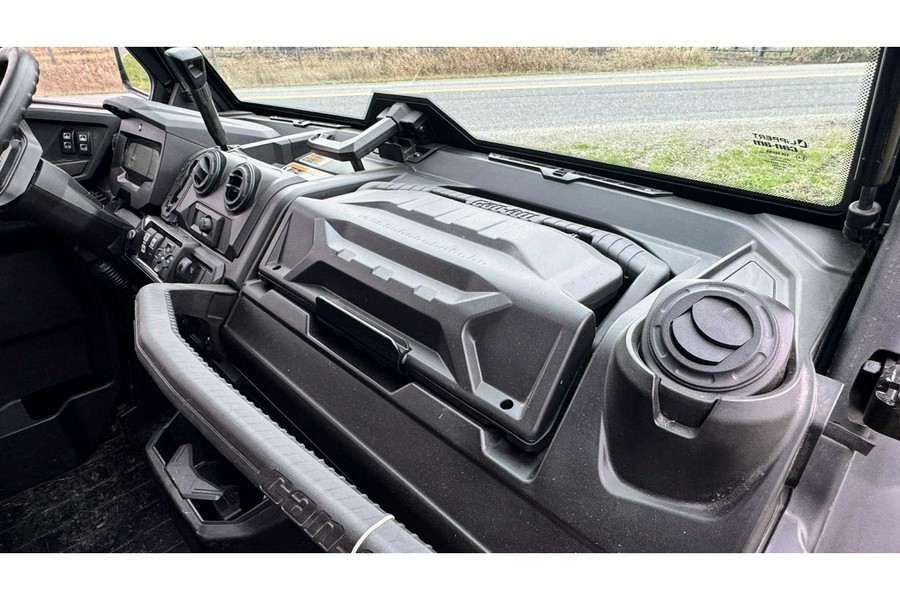 2025 Can-Am Defender Max Limited Cab HD10