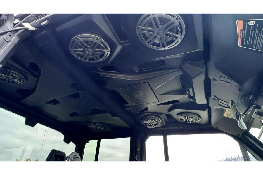 2025 Can-Am Defender Max Limited Cab HD10
