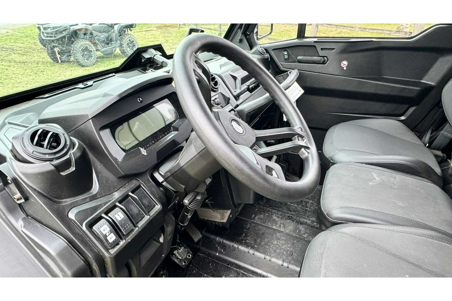 2025 Can-Am Defender Max Limited Cab HD10