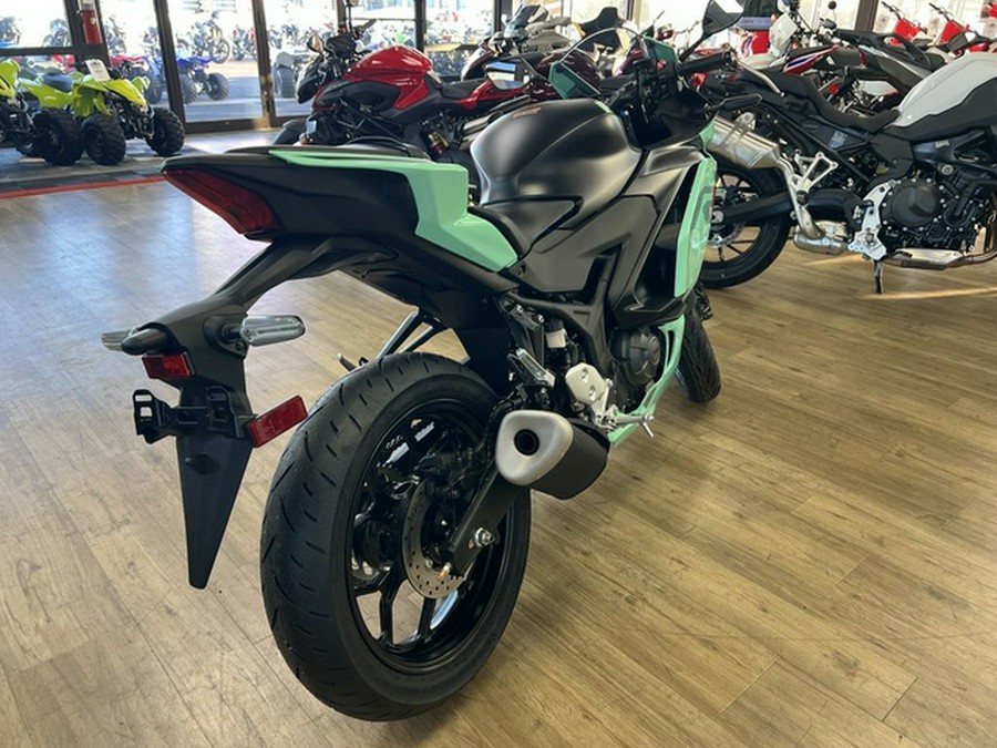 2026 Yamaha YZF-R3 R3 ABS