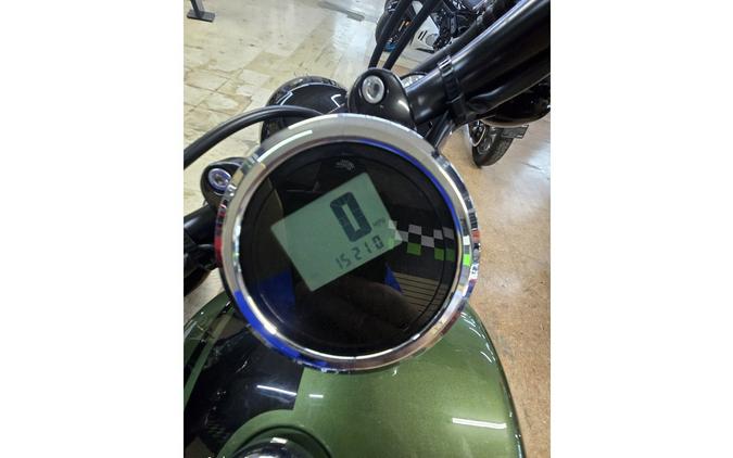 2014 Bolt R-Spec - Star Motorcycles