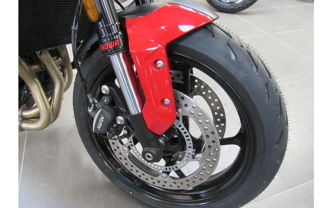 2025 TRIDENT 660 - Triumph