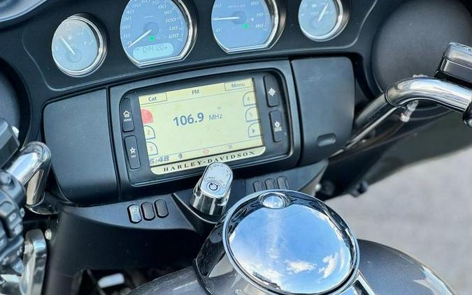 2017 Harley-Davidson® FLHTCUTG - Tri Glide® Ultra