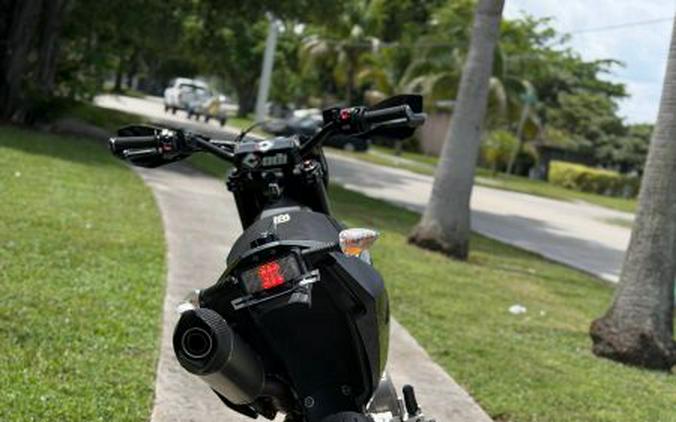 2024 Husqvarna 701 Supermoto
