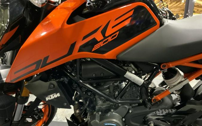 2021 KTM 200 Duke