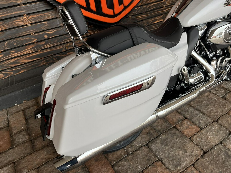 FLHX 2024 Street Glide®