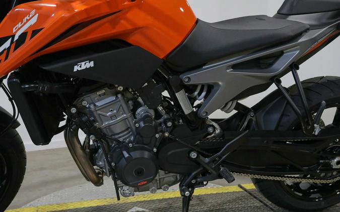 2024 KTM 790 Duke