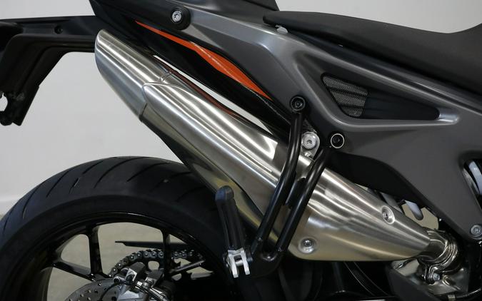 2024 KTM 790 Duke