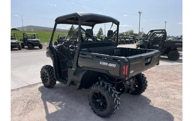 2024 Can-Am Defender XT HD10