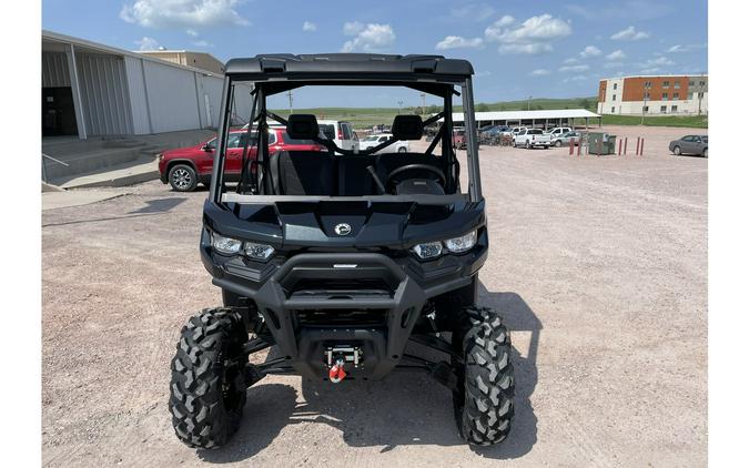 2024 Can-Am Defender XT HD10