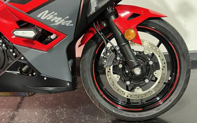 2025 Kawasaki Ninja 500 ABS SE ABS