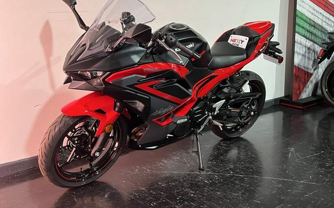 2025 Kawasaki Ninja 500 ABS SE ABS