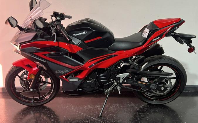 2025 Kawasaki Ninja 500 ABS SE ABS