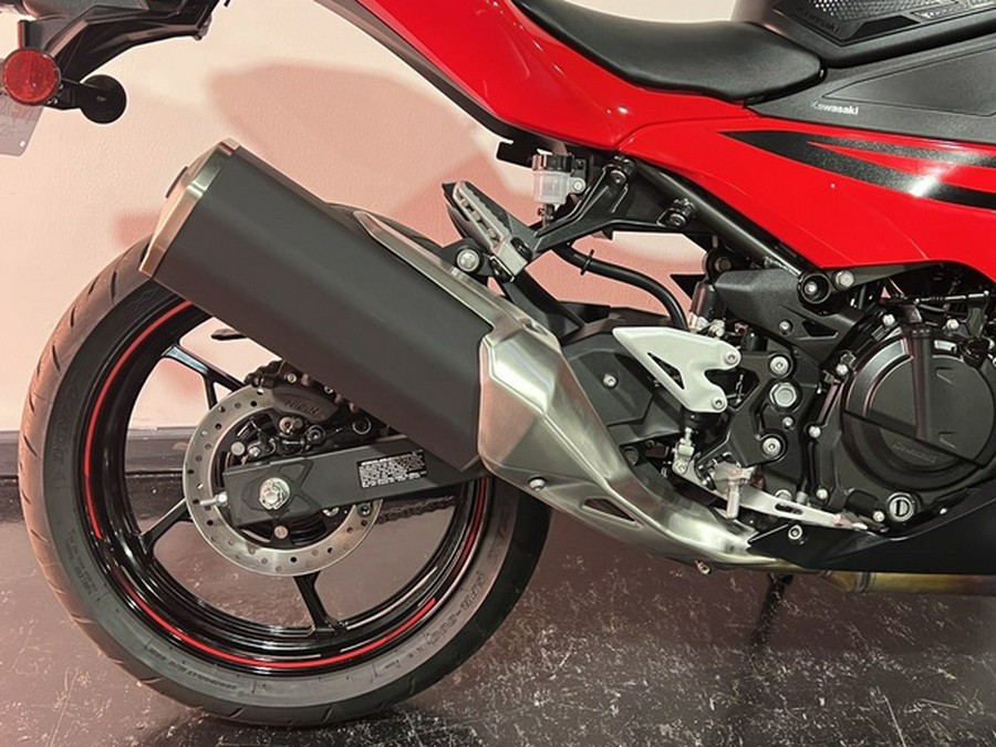 2025 Kawasaki Ninja 500 ABS SE ABS