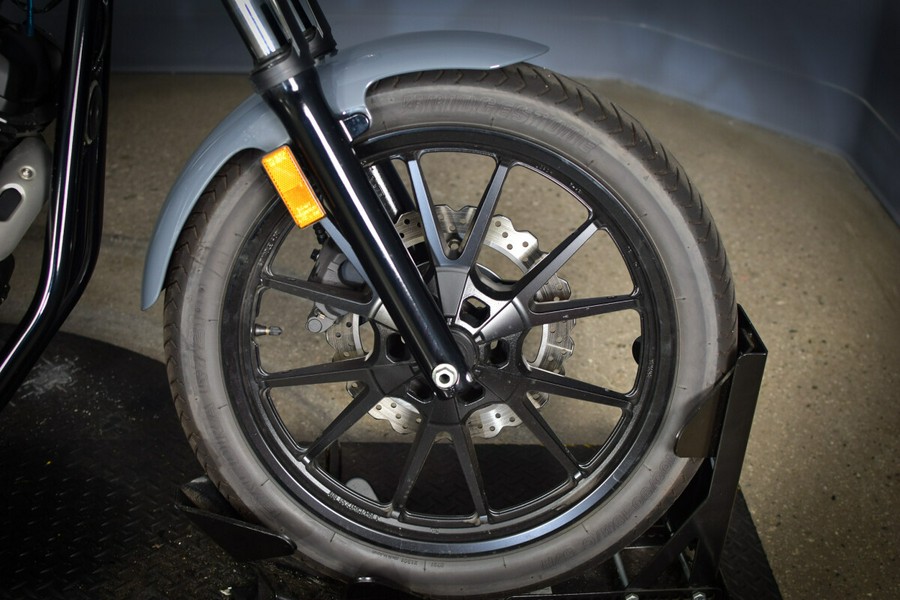 2023 Yamaha Bolt R-Spec