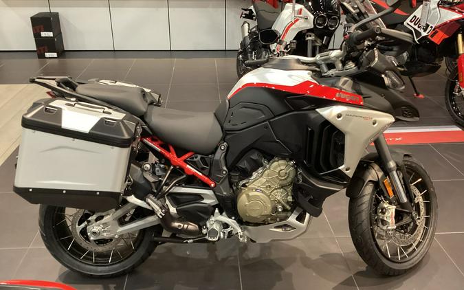 2024 Ducati Multistrada V4 Rally Travel & Radar