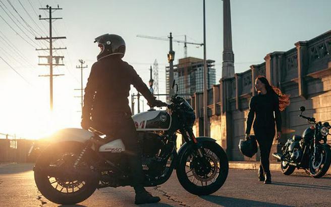 2024 Royal Enfield SHOTGUN 650 TOP