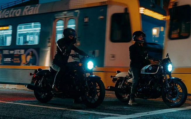 2024 Royal Enfield SHOTGUN 650 TOP