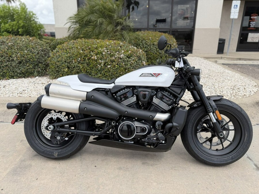 2026 Harley-Davidson Sportster S White Onyx Pearl Black Trim