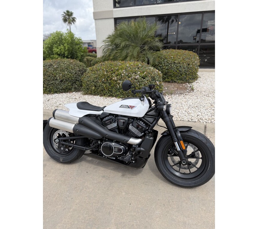 2026 Harley-Davidson Sportster S White Onyx Pearl Black Trim
