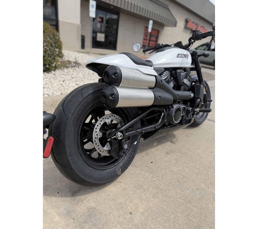 2026 Harley-Davidson Sportster S White Onyx Pearl Black Trim