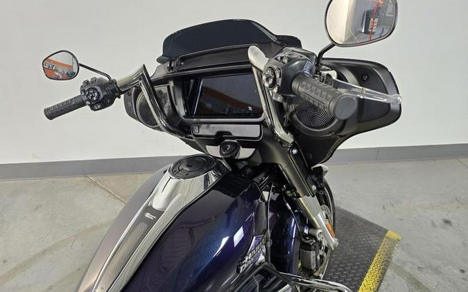 2025 Harley-Davidson® FLHX - Street Glide®