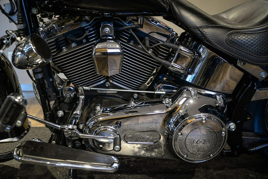 2014 Harley-Davidson Softail® Deluxe