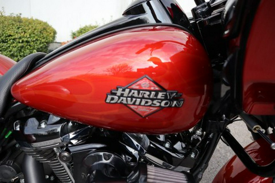 2025 Harley-Davidson Road Glide® 3