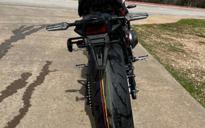 2026 Yamaha XSR900TW