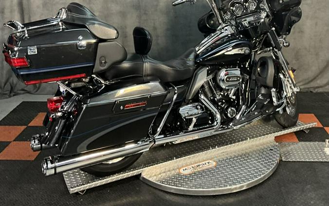 FLHTCUSE8 2013 CVO™ Ultra Classic® Electra Glide®