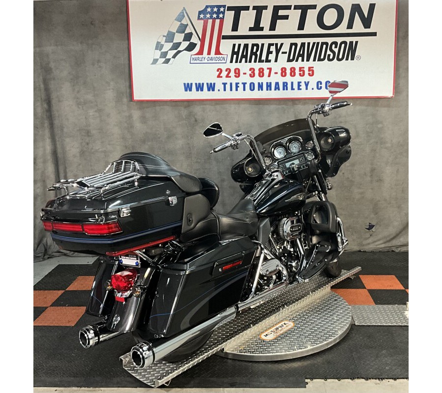 FLHTCUSE8 2013 CVO™ Ultra Classic® Electra Glide®