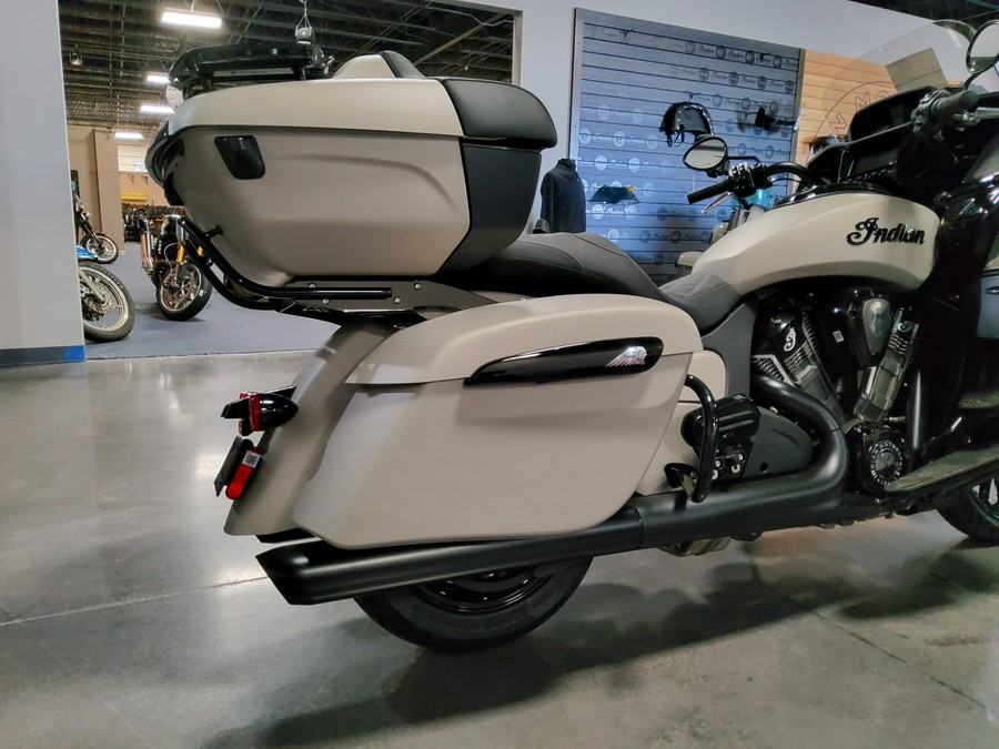 2023 Indian Motorcycle® Pursuit Dark Horse®