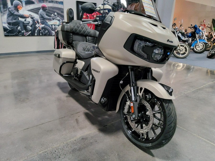 2023 Indian Motorcycle® Pursuit Dark Horse®