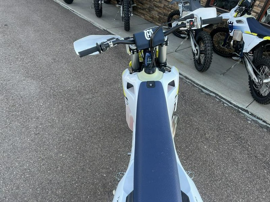 2025 Husqvarna® TX 300