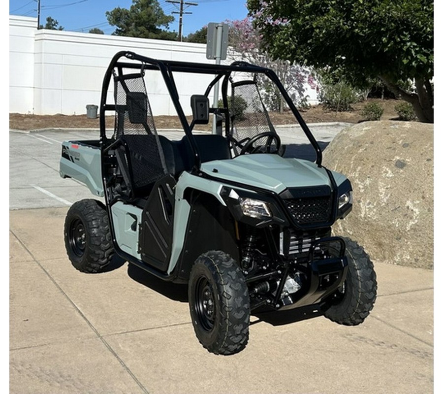 2026 Honda Pioneer 520